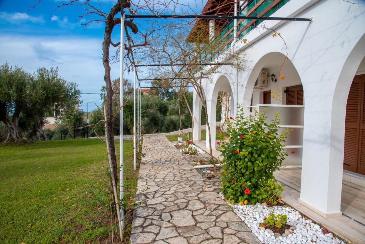 Eleonas Holiday Home Apartment Agios Stefanos Avliotes  Exterior foto